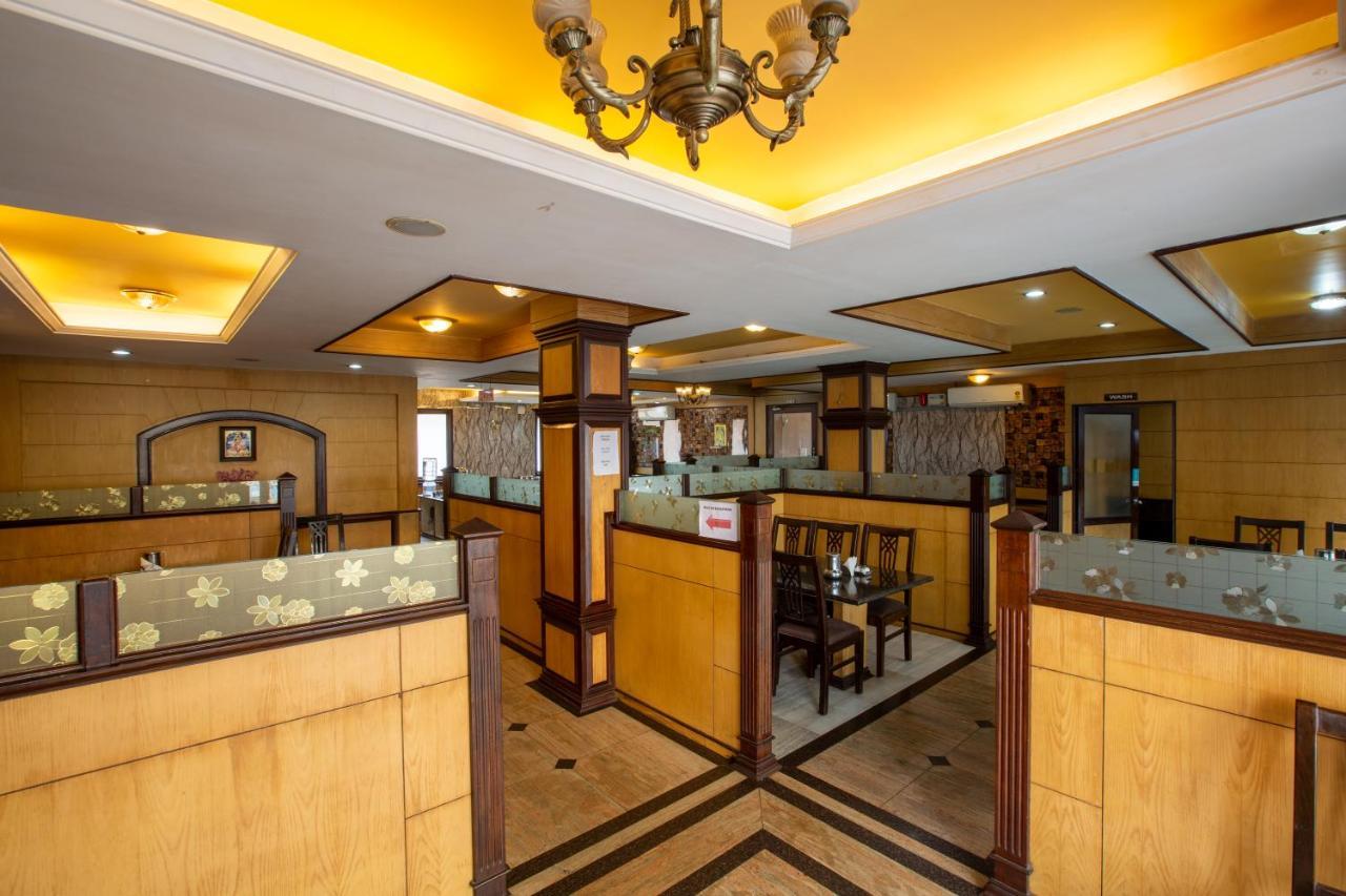 Sri Aarvee Hotels Coimbatore Extérieur photo