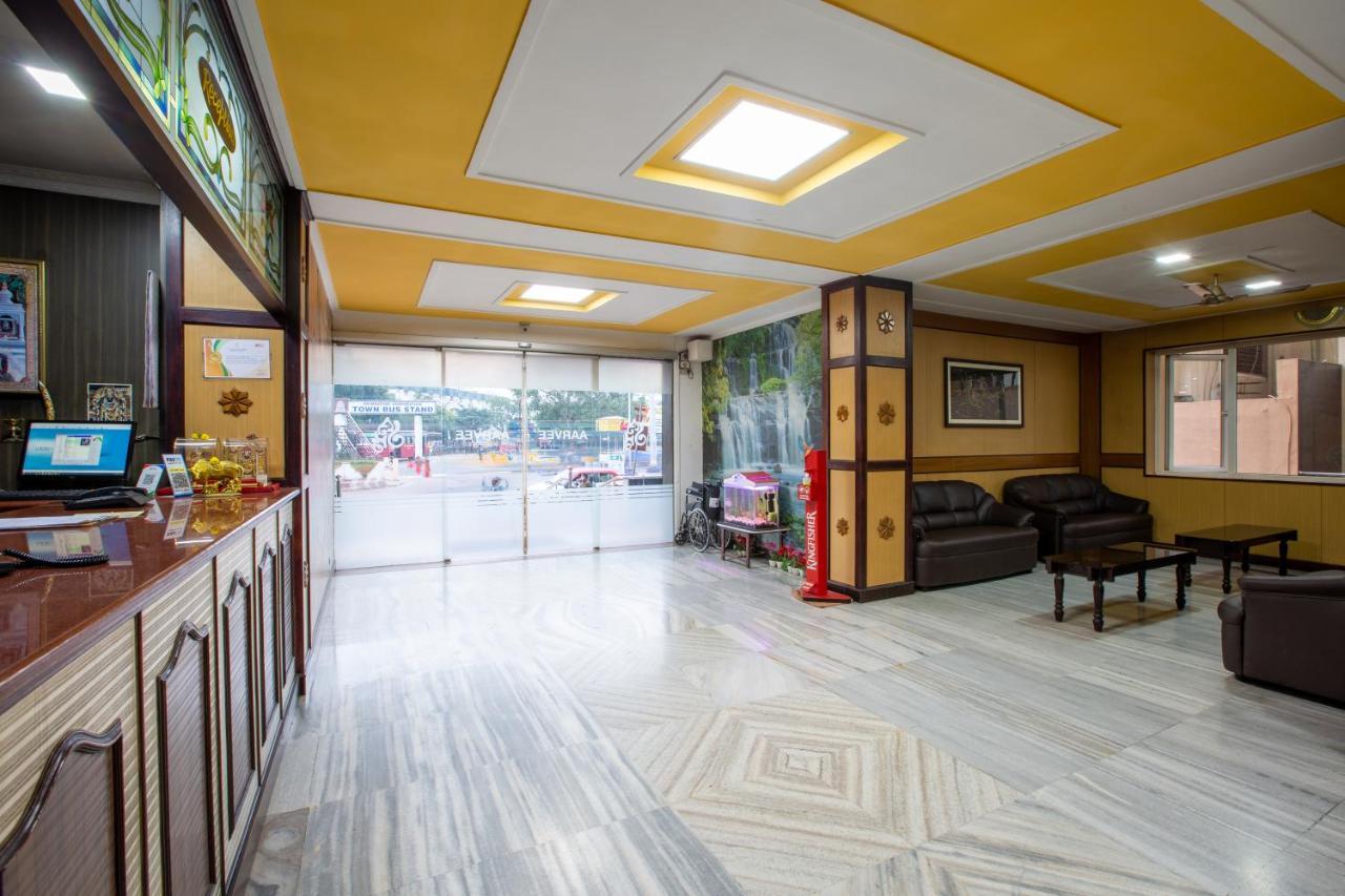 Sri Aarvee Hotels Coimbatore Extérieur photo