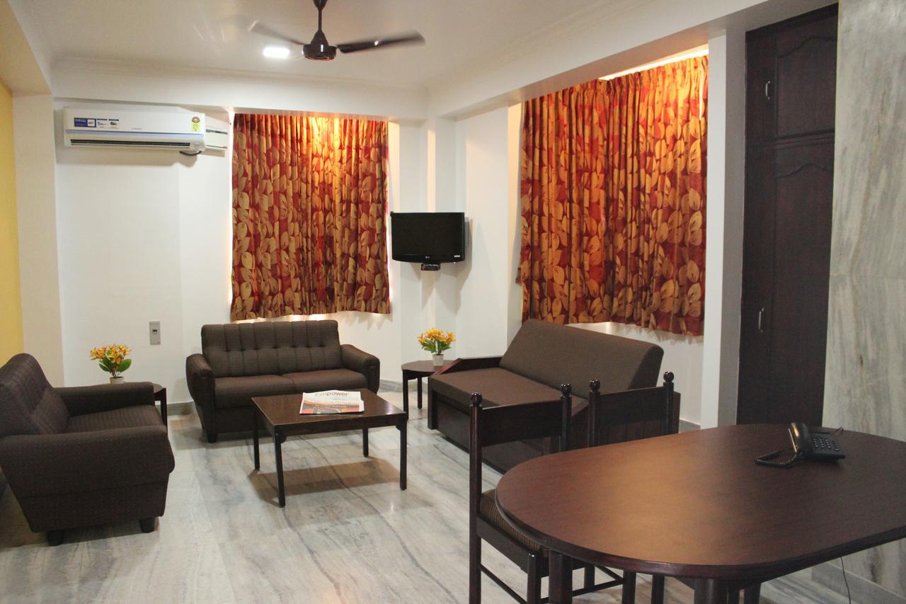 Sri Aarvee Hotels Coimbatore Extérieur photo